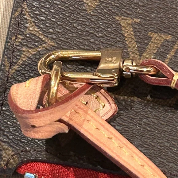 Superb pristine BRAND NEW Pochette GM RARE Cerise interior π - Picture 11 of 15